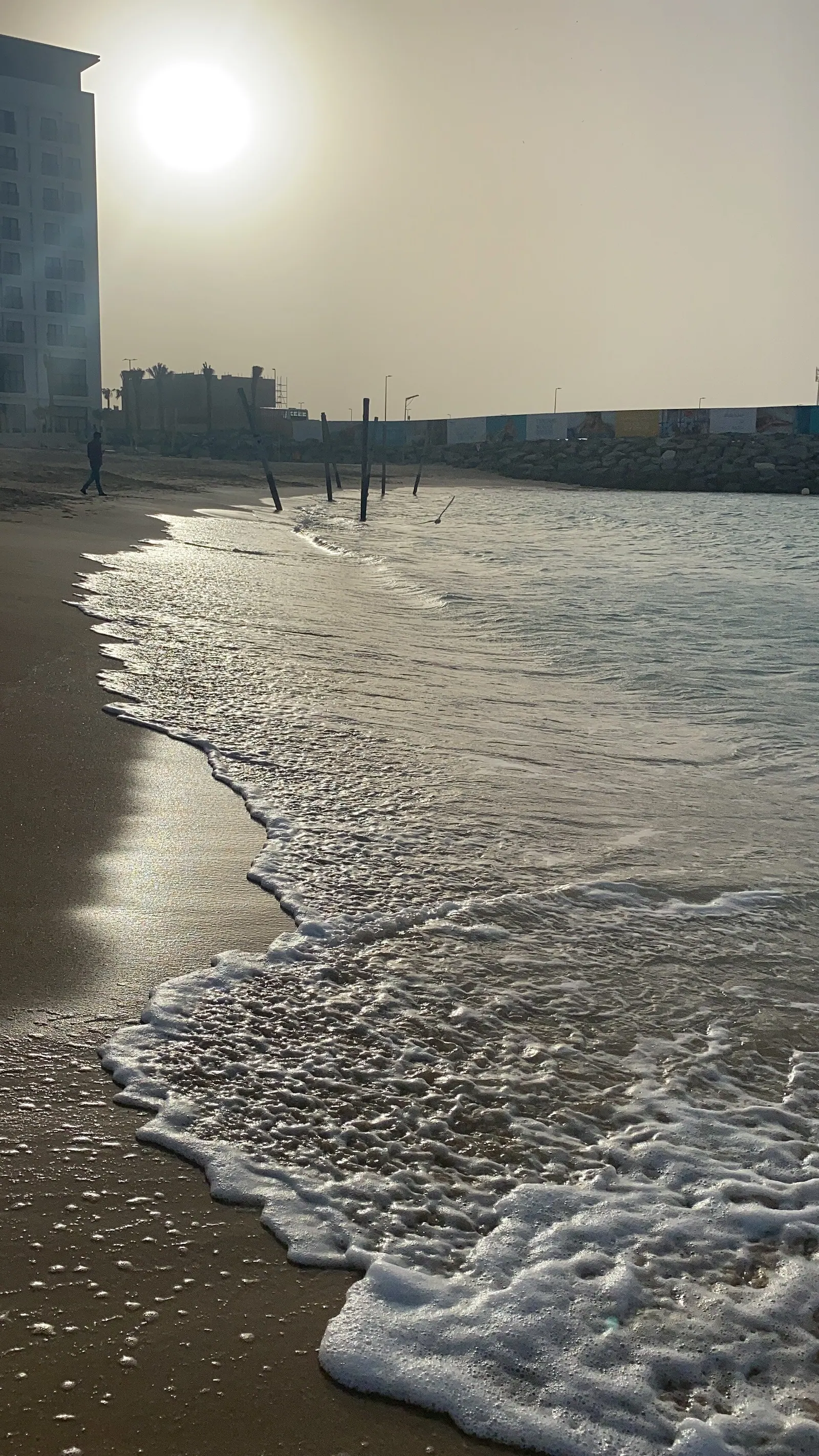 Kite Beach Dubai: Watersports, Food Trucks & Family Zones